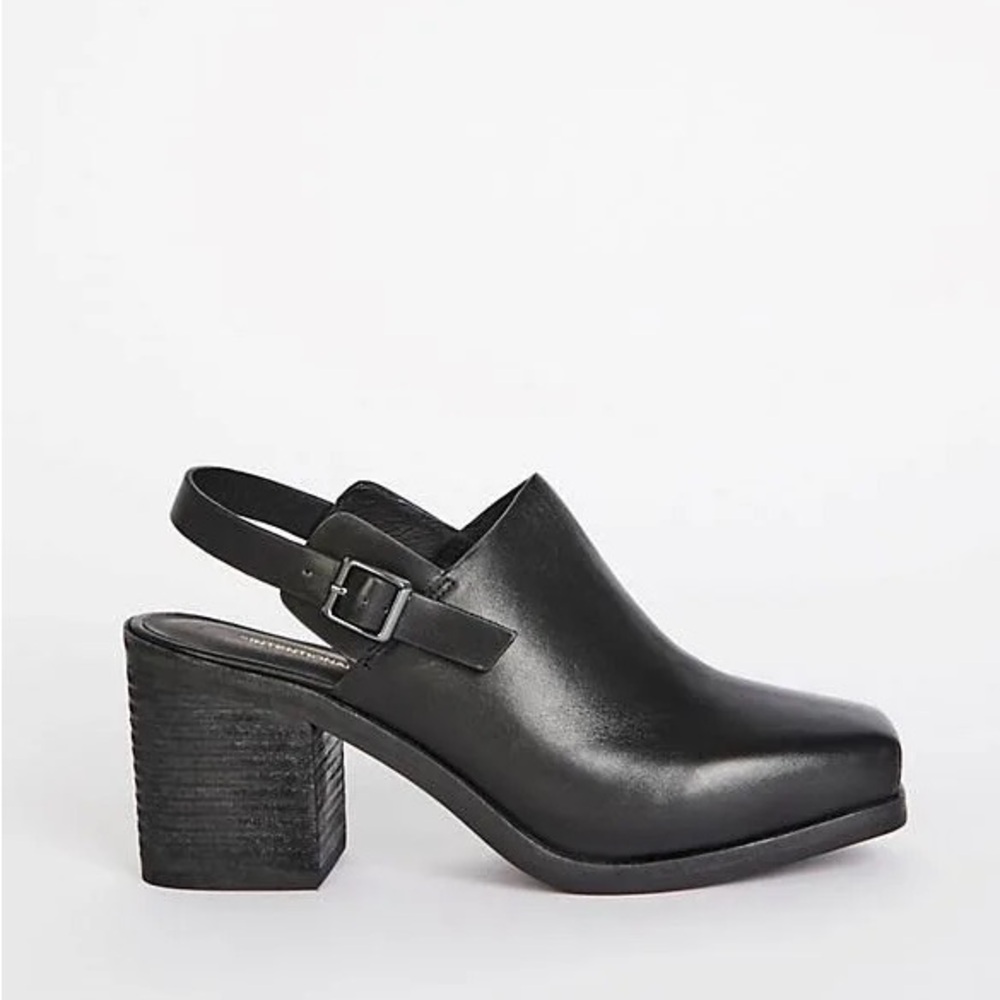 Internationally blank HONCHO MULE BLACK